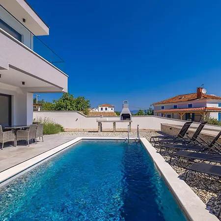 House Rosemary With Pool And Panoramic Seaview リスィカ