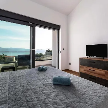 House Rosemary With Pool And Panoramic Seaview
